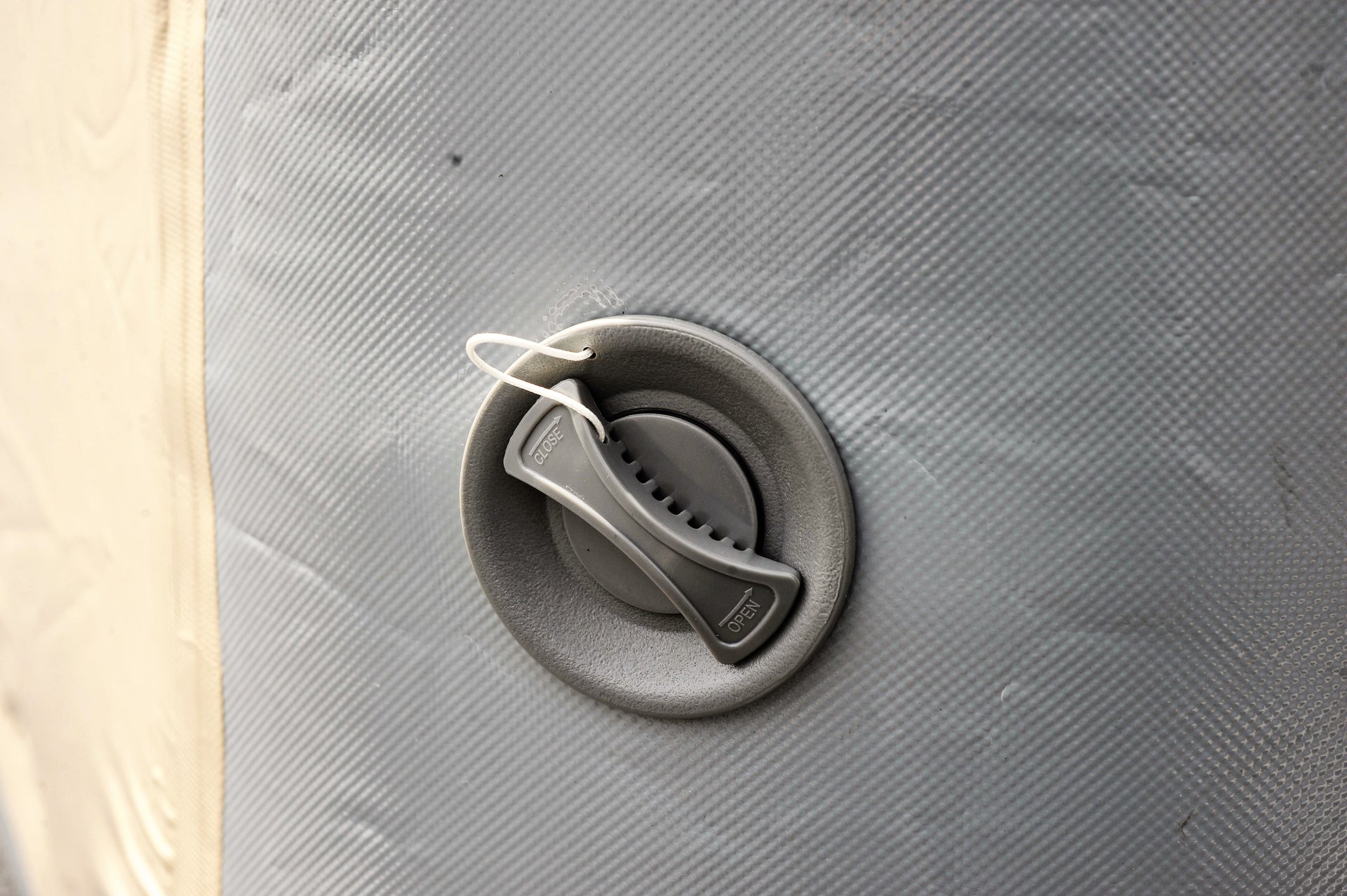 carcapsule-outdoor-temporary-garage-ccsho1020arch-corvette-store-online