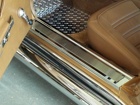 C3 Corvette Custom & Show - Interior