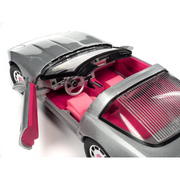 1986-c4-corvette-barbie-1-18-diecast-model-car-by-auto-world