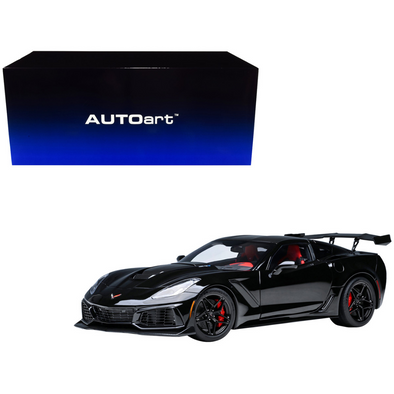 2019 Chevrolet Corvette ZR1 C7 with Carbon Top 1/18 Model Car by Autoart