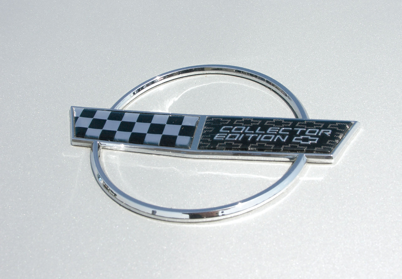 Emblem-Nose---Collector-Edition-24066-Corvette-Store-Online