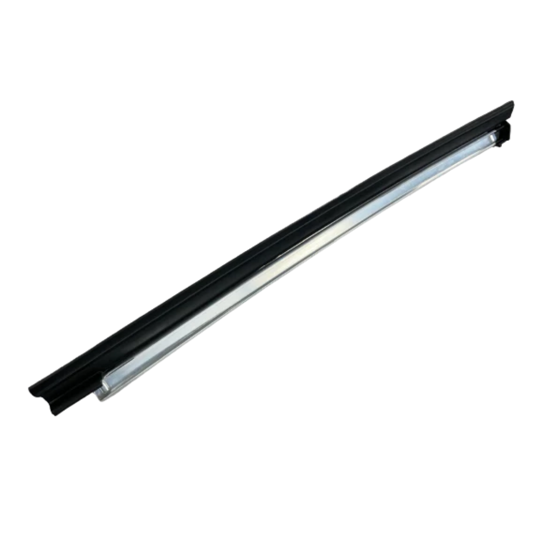 c6-corvette-roof-panel-side-weatherstrip-channel-passengers-side