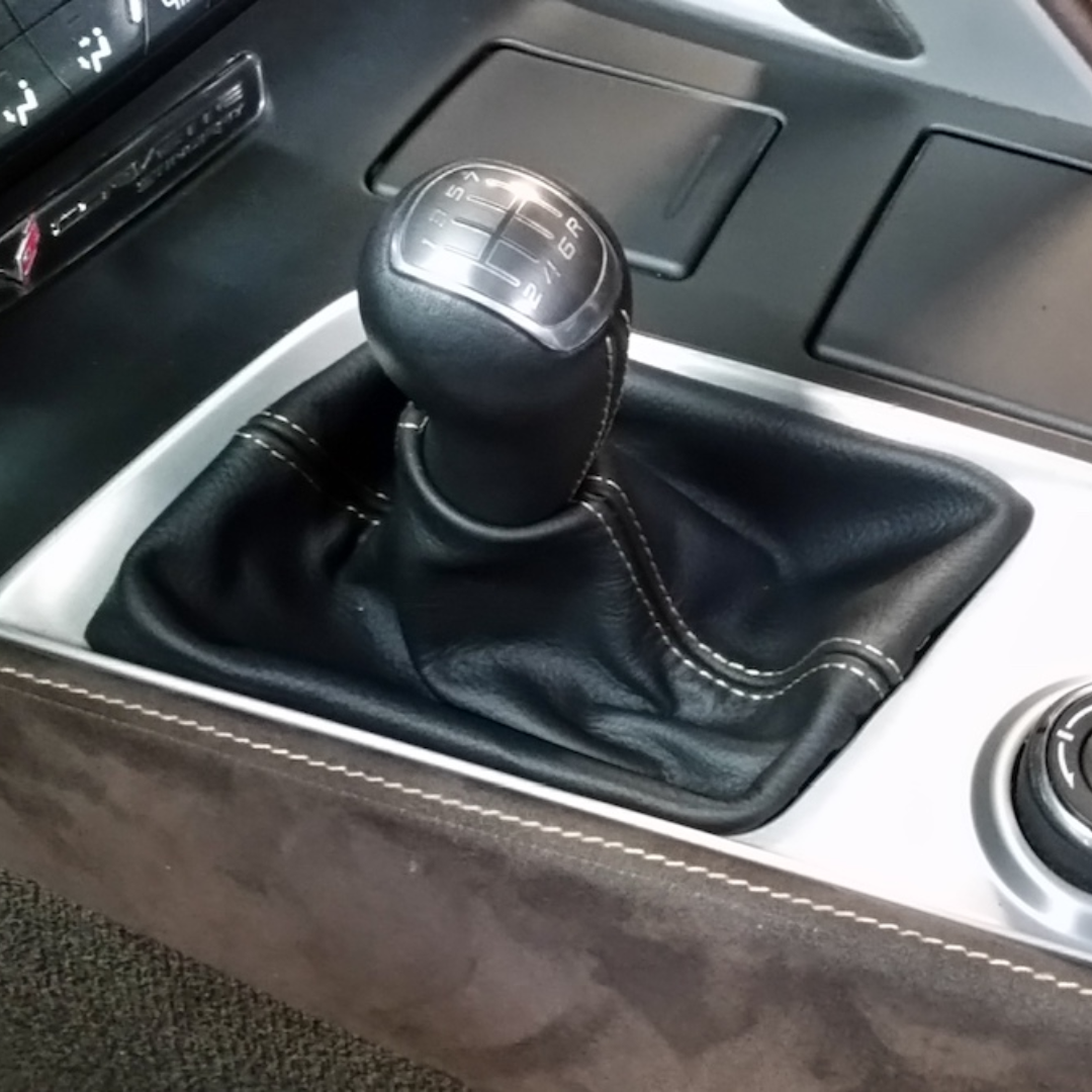 C7 2014-2019 Chevrolet Corvette Shift Boots - Manual