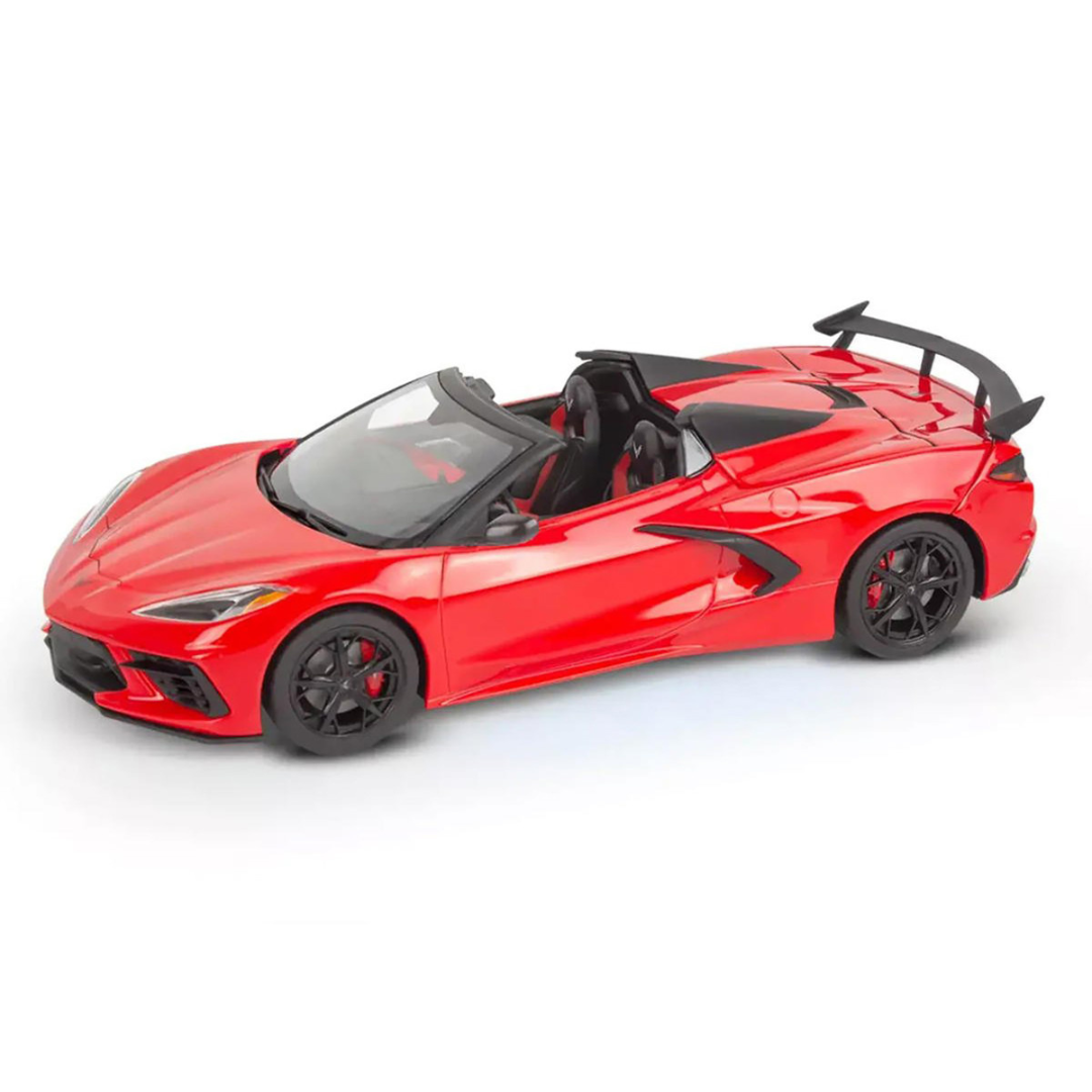 Level 4 Model Kit 2022 Chevrolet Corvette C8 Hardtop Convertible 1/25 Scale Model