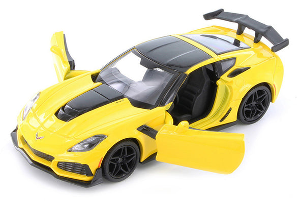 2019 Chevrolet Corvette Yellow ZR1 1/24 Diecast - [Corvette Store Online]