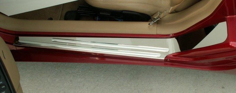 C5 Corvette Doorsills Outer - Polished with Chrome Ribs