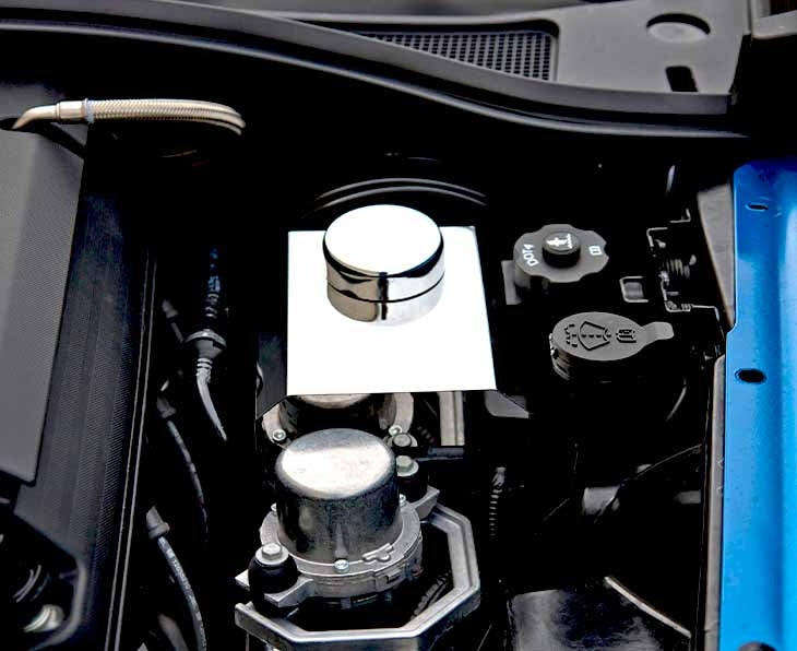 C7 Corvette Stingray | Master Cylinder Cover Polished | Automatic