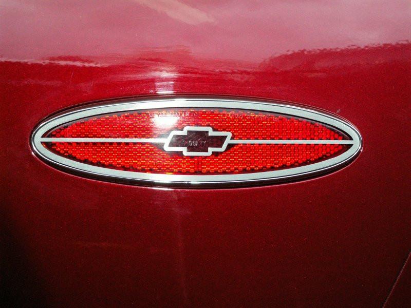 C5 Corvette Side Marker Trim |Rear |2pc | Chevy Bowtie - [Corvette Store Online]